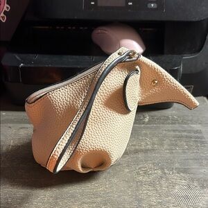 LE MIEL CREAM VEGAN MINI ELEPHANT WRISTLET ECU
